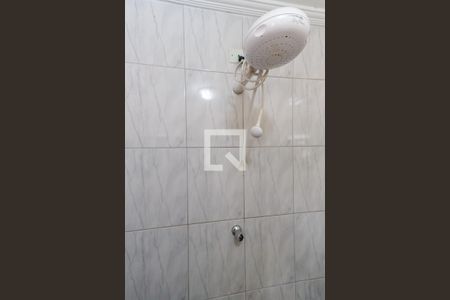 Casa à venda com 196m², 3 quartos e 2 vagasBanheiro