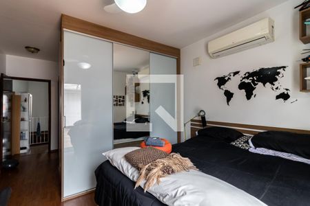 Casa à venda com 255m², 4 quartos e 2 vagas