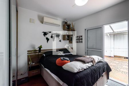 Casa à venda com 255m², 4 quartos e 2 vagas
