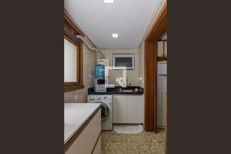 Apartamento à venda com 122m², 3 quartos e 1 vaga Apartamento à venda com 122m², 3 quartos e 1 vagaÁrea de Serviço