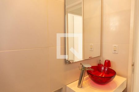 Apartamento à venda com 68m², 2 quartos e 1 vaga Apartamento à venda com 68m², 2 quartos e 1 vagaBanheiro