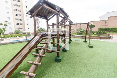 Apartamento à venda com 68m², 2 quartos e 1 vaga Apartamento à venda com 68m², 2 quartos e 1 vagaÁrea comum - Playground