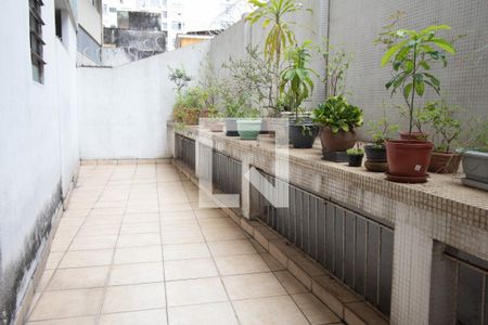 Apartamento à venda com 133m², 3 quartos e sem vagaÁrea comum