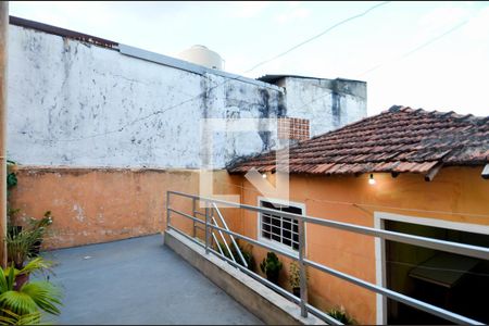 Casa à venda com 181m², 3 quartos e 2 vagasQuintal