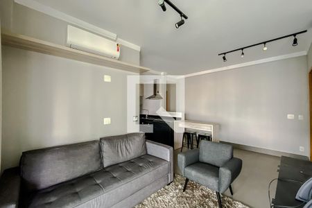 Sala/Quarto de apartamento para alugar com 1 quarto, 55m² em Vila Regente Feijó, São Paulo