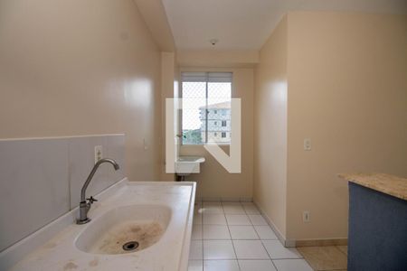 Apartamento à venda com 44m², 2 quartos e 1 vaga Apartamento à venda com 44m², 2 quartos e 1 vagaCozinha e Área de Serviço