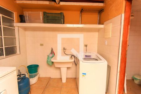 Casa à venda com 180m², 3 quartos e 4 vagasÁrea de Serviço