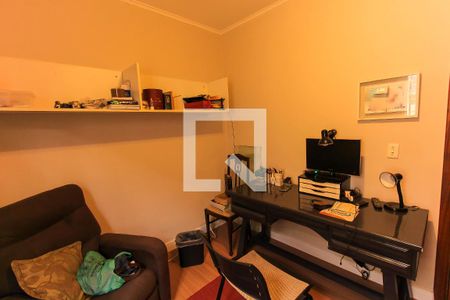 Casa à venda com 180m², 3 quartos e 4 vagasQuarto 2