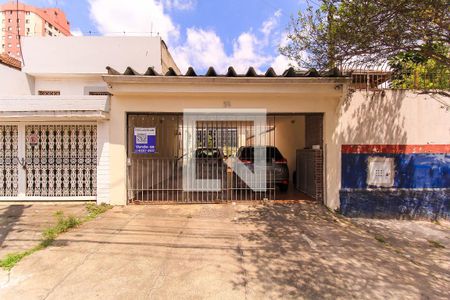 Casa à venda com 180m², 3 quartos e 4 vagasFachada 