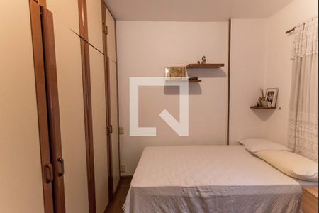 Apartamento à venda com 120m², 3 quartos e 2 vagas Apartamento à venda com 120m², 3 quartos e 2 vagasSuíte 2