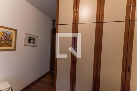 Apartamento à venda com 120m², 3 quartos e 2 vagas Apartamento à venda com 120m², 3 quartos e 2 vagasSuíte 2