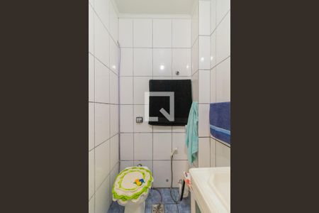 Apartamento à venda com 64m², 2 quartos e sem vaga Apartamento à venda com 64m², 2 quartos e sem vagaBanheiro