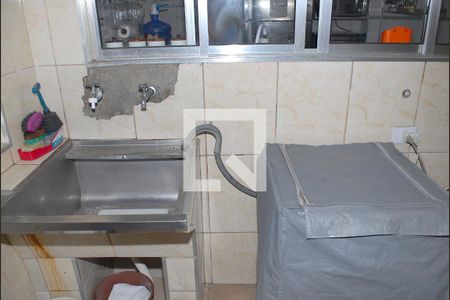 Casa à venda com 280m², 5 quartos e 2 vagas Casa à venda com 280m², 5 quartos e 2 vagasÁrea de Serviço
