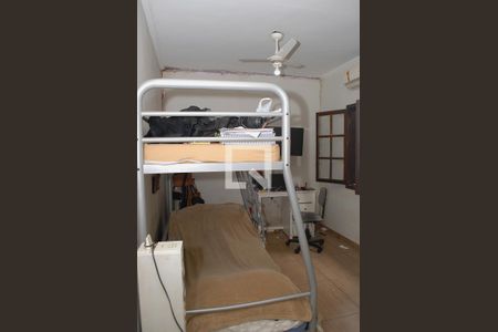 Casa à venda com 280m², 5 quartos e 2 vagas Casa à venda com 280m², 5 quartos e 2 vagasQuarto 3