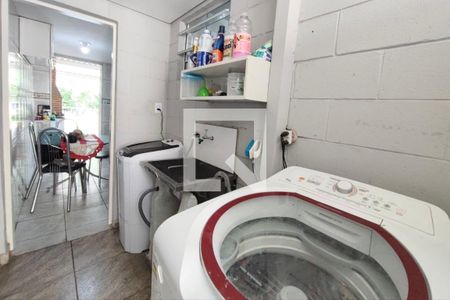 Casa à venda com 250m², 3 quartos e 3 vagasÁrea de Serviço