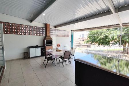 Casa à venda com 250m², 3 quartos e 3 vagasÁrea gourmet