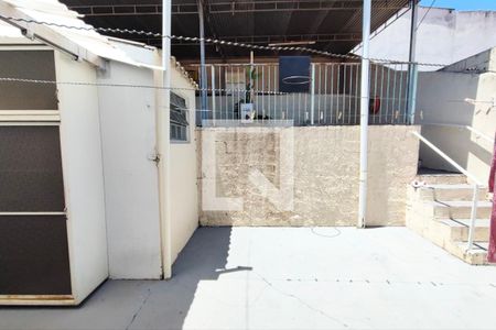 Casa à venda com 250m², 3 quartos e 3 vagasQuintal