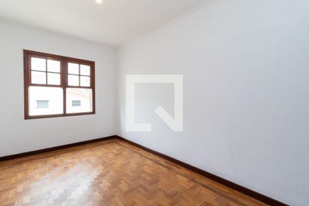 Casa à venda com 250m², 4 quartos e 4 vagas Casa à venda com 250m², 4 quartos e 4 vagasQuarto 3