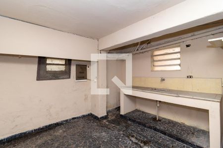 Casa à venda com 250m², 4 quartos e 4 vagas Casa à venda com 250m², 4 quartos e 4 vagasCozinha do Salão