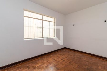 Casa à venda com 250m², 4 quartos e 4 vagas Casa à venda com 250m², 4 quartos e 4 vagasSala de Jantar