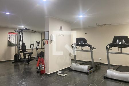 Apartamento para alugar com 156m², 3 quartos e 2 vagas Apartamento para alugar com 156m², 3 quartos e 2 vagasÁrea comum - Academia