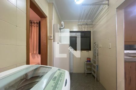 Apartamento para alugar com 156m², 3 quartos e 2 vagas Apartamento para alugar com 156m², 3 quartos e 2 vagasÁrea de Serviço