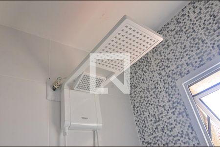 Casa de condomínio à venda com 110m², 2 quartos e 1 vagaBanheiro