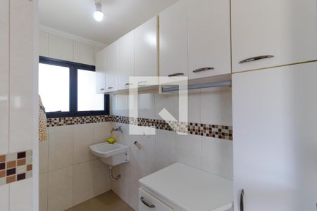 Apartamento à venda com 55m², 1 quarto e 1 vaga Apartamento à venda com 55m², 1 quarto e 1 vagaÁrea de Serviço