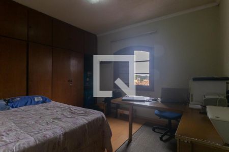 Casa à venda com 180m², 3 quartos e 2 vagas Casa à venda com 180m², 3 quartos e 2 vagasQuarto 3