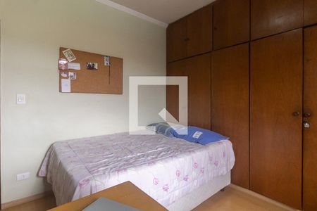 Casa à venda com 180m², 3 quartos e 2 vagas Casa à venda com 180m², 3 quartos e 2 vagasQuarto 3