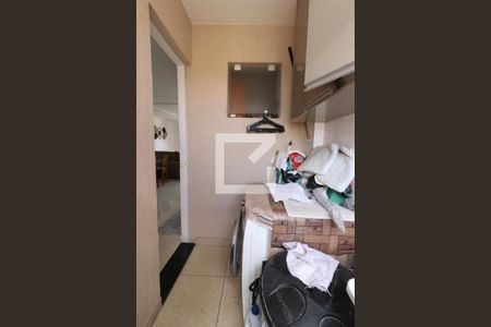 Apartamento à venda com 42m², 1 quarto e sem vagaÁrea de Serviço