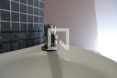 Casa à venda com 89m², 4 quartos e 2 vagasLavabo