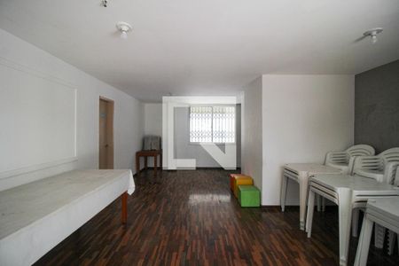 Apartamento à venda com 180m², 2 quartos e 7 vagas Apartamento à venda com 180m², 2 quartos e 7 vagasÁrea comum - Salão de festas