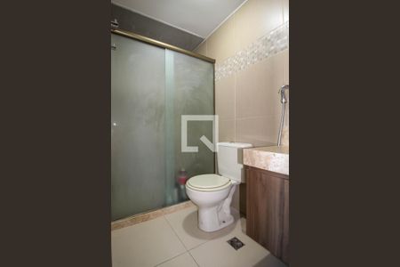 Apartamento à venda com 180m², 2 quartos e 7 vagas Apartamento à venda com 180m², 2 quartos e 7 vagasBanheiro Social 1