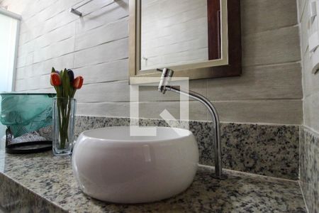 Apartamento à venda com 180m², 2 quartos e 7 vagas Apartamento à venda com 180m², 2 quartos e 7 vagasBanheiro da Suíte