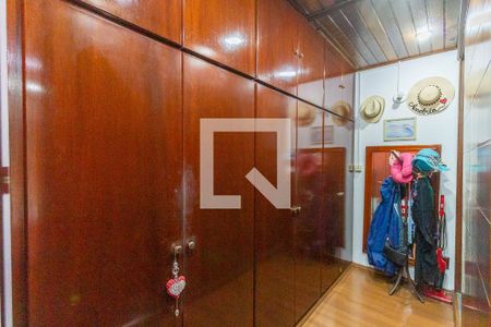 Casa à venda com 350m², 3 quartos e 3 vagasSuíte 1