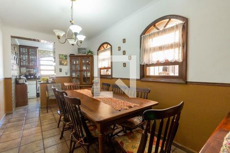 Casa à venda com 350m², 3 quartos e 3 vagasSala de Jantar 