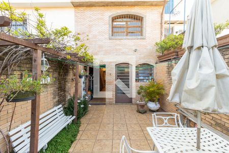 Casa à venda com 350m², 3 quartos e 3 vagasQuintal 