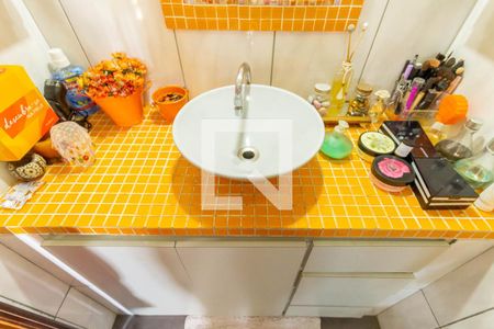 Casa à venda com 350m², 3 quartos e 3 vagasBanheiro da Suíte 1