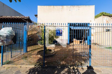 Casa para alugar com 300m², 3 quartos e 2 vagasFachada