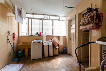 Apartamento à venda com 210m², 3 quartos e 2 vagasÁrea de Serviço