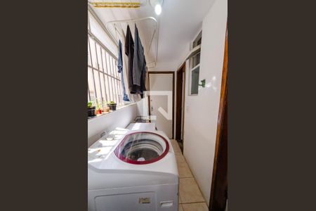 Apartamento à venda com 90m², 3 quartos e 1 vaga Apartamento à venda com 90m², 3 quartos e 1 vagaÁrea de serviço