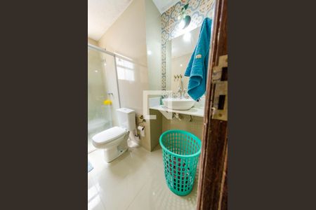 Apartamento à venda com 90m², 3 quartos e 1 vaga Apartamento à venda com 90m², 3 quartos e 1 vagaBanheiro