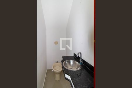 Lavabo de casa de condomínio para alugar com 3 quartos, 141m² em Chácara Belenzinho, São Paulo