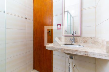 Banheiro da Suíte 01 de casa de condomínio à venda com 2 quartos, 105m² em Vila Esperança, São Paulo