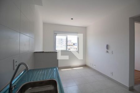 Sala/Cozinha de apartamento para alugar com 2 quartos, 38m² em Itaquera, São Paulo