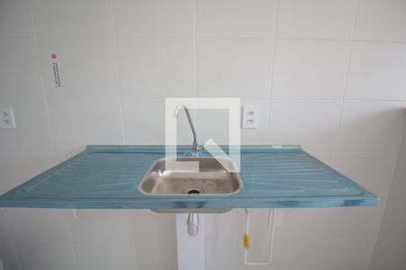 Pia de apartamento para alugar com 2 quartos, 38m² em Itaquera, São Paulo