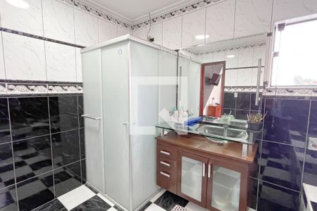 Casa à venda com 370m², 6 quartos e 4 vagas Casa à venda com 370m², 6 quartos e 4 vagassuite2