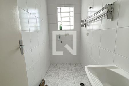 Casa à venda com 370m², 6 quartos e 4 vagas Casa à venda com 370m², 6 quartos e 4 vagasedicula servico