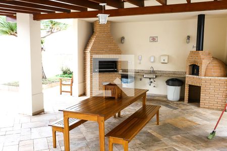 Apartamento para alugar com 129m², 3 quartos e 3 vagas Apartamento para alugar com 129m², 3 quartos e 3 vagasÁrea comum - Churrasqueira